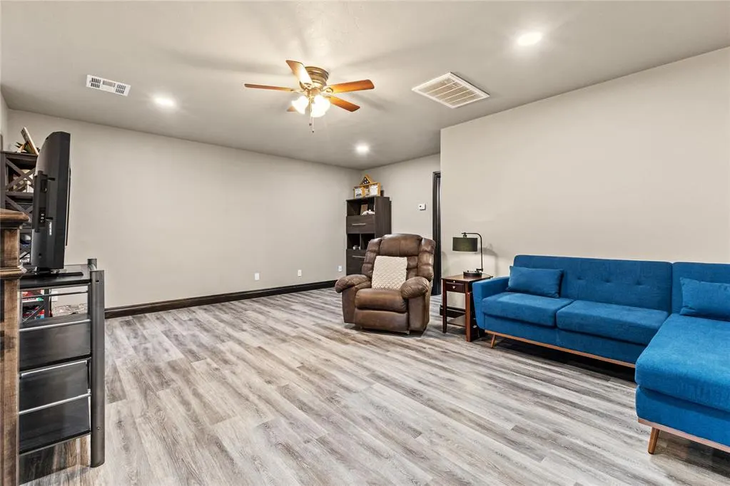 Photo 27 — 1300 Crimson Drive, Weatherford, OK 73096