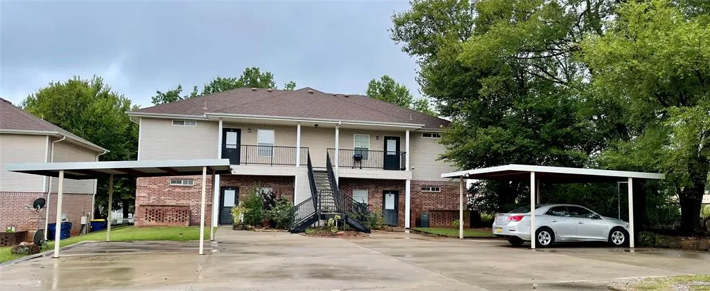 Photo 6 — 2520 Hawkin Street, Choctaw, OK 73020