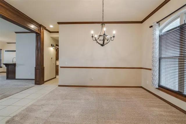 Photo 4 — 245 E Atlanta Terrace, Mustang, OK 73064