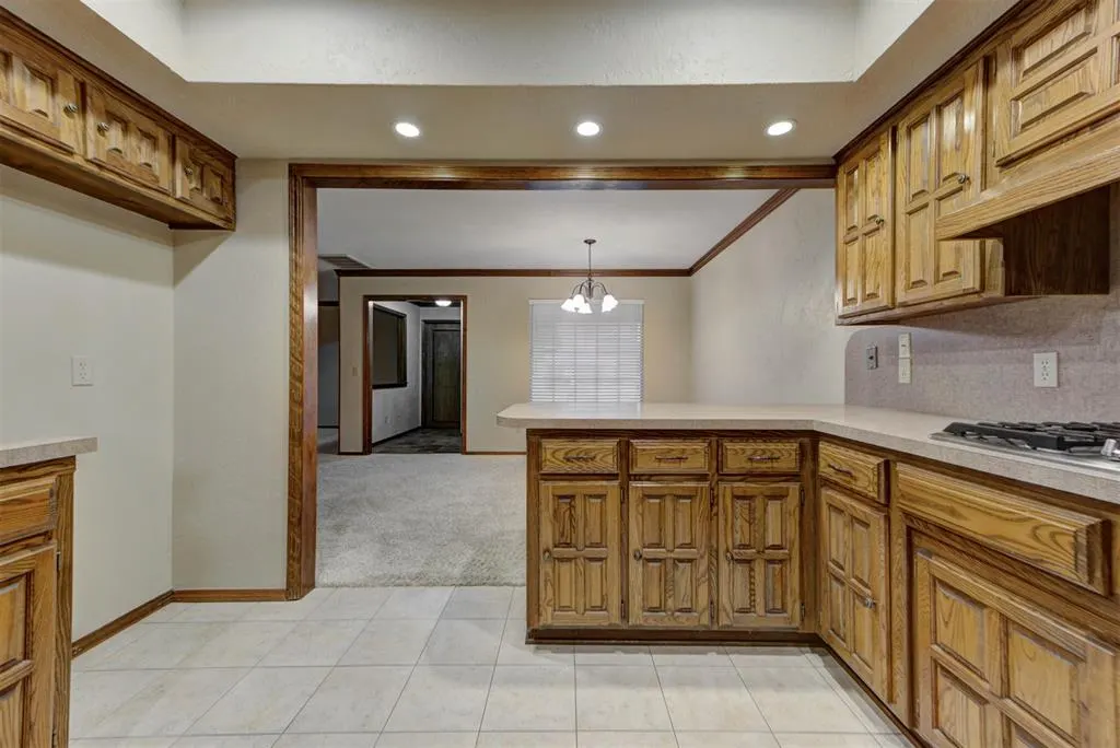 Photo 22 — 7004 N Spinnaker Lane, Oklahoma City, OK 73116