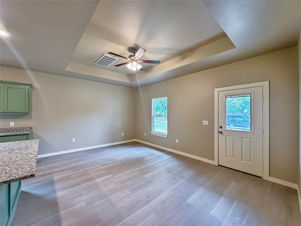 Photo 2 — 320 N Miles Avenue, El Reno, OK 73036