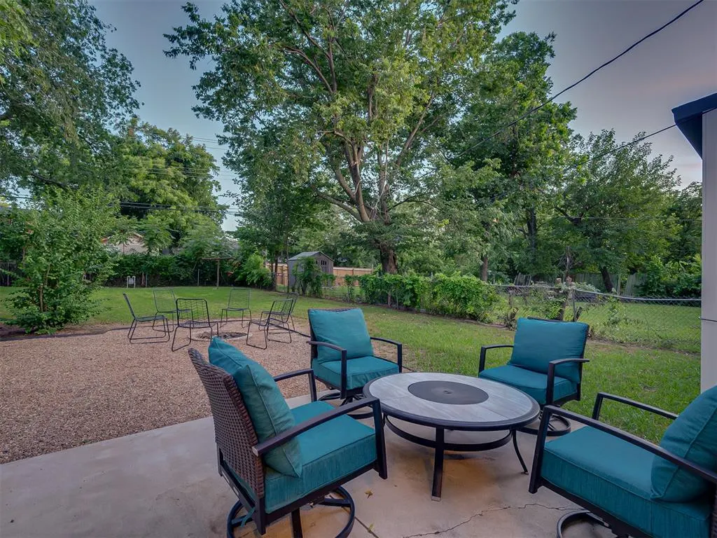 Photo 8 — 2318 NW 22nd Street, Oklahoma City, OK 73107