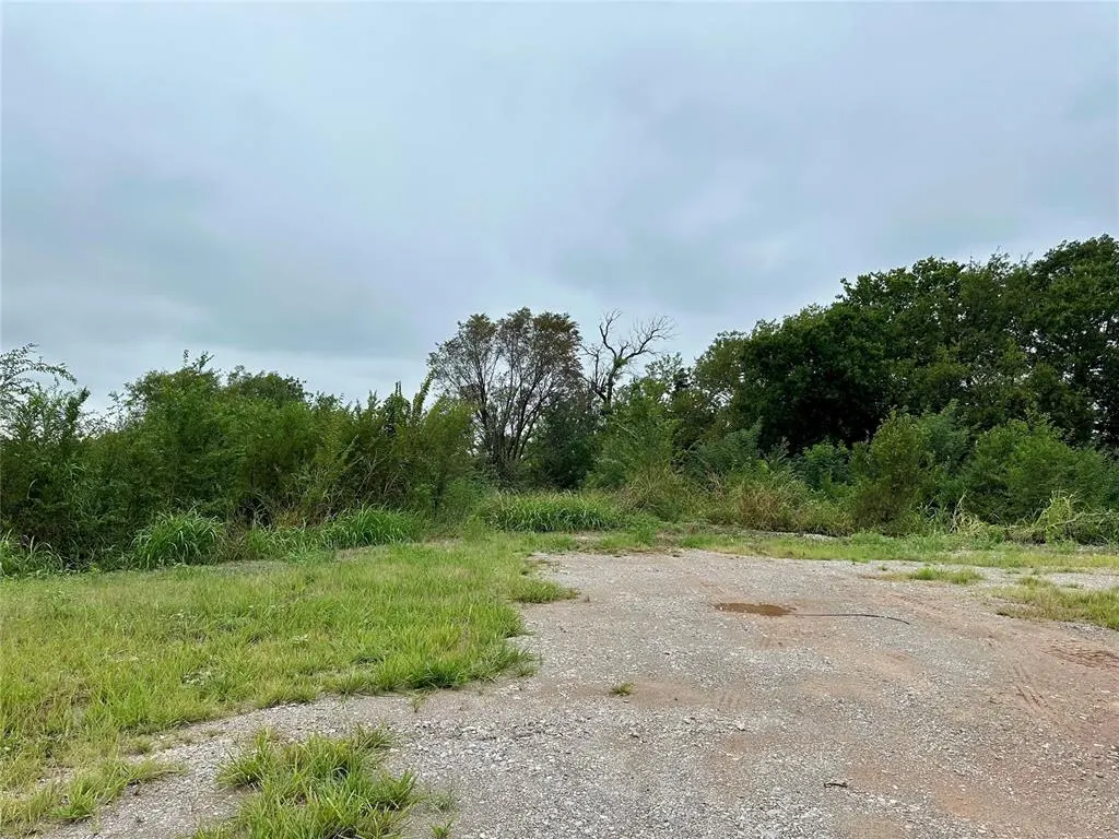 Photo 21 — S Main Street, Lexington, OK 73051