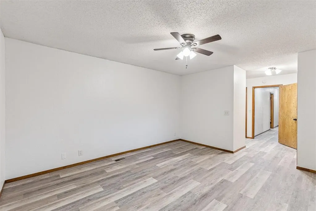 Photo 21 — 12220 Banyan Lane, Oklahoma City, OK 73162