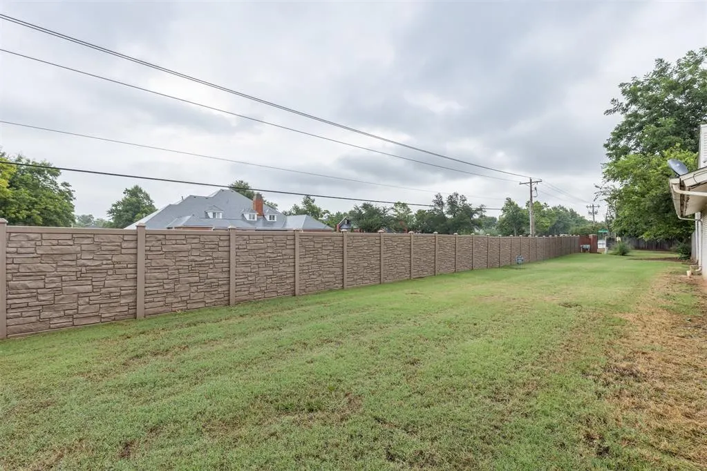 Photo 31 — 12220 Banyan Lane, Oklahoma City, OK 73162