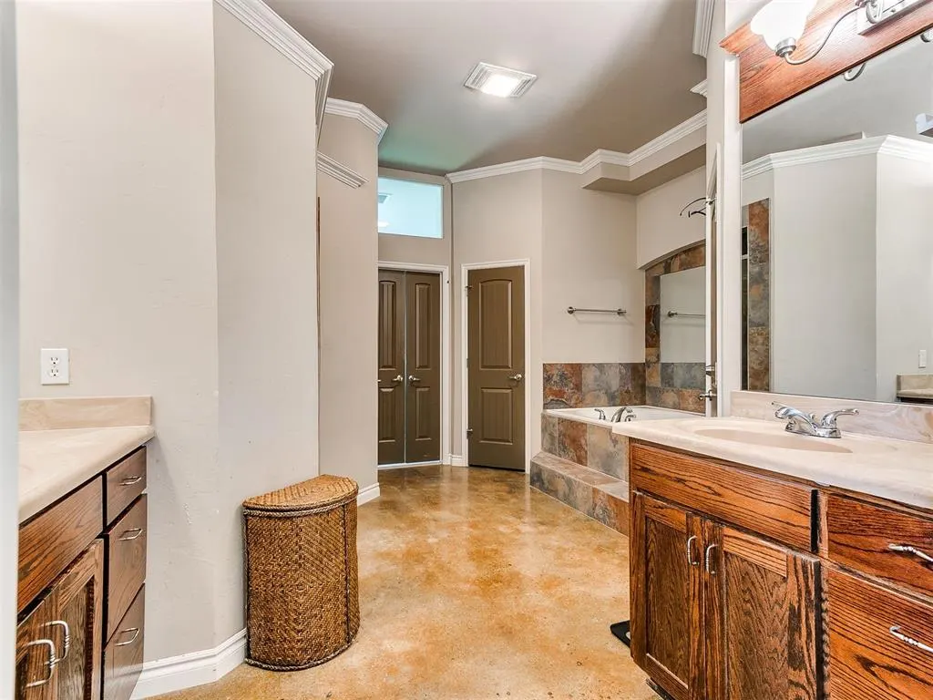Photo 30 — 533 N Fonshill Avenue, Oklahoma City, OK 73117