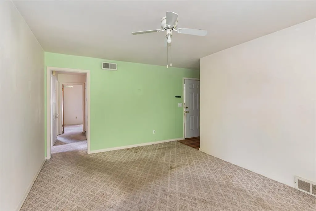Photo 3 — 7009 NW 61st Street, Bethany, OK 73008