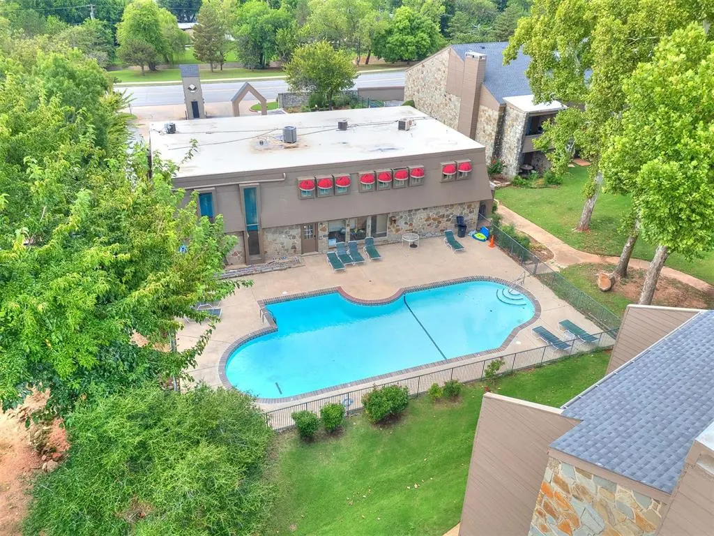 Photo 13 — 6000 N Pennsylvania Avenue 218-B, Oklahoma City, OK 73112