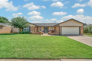 Sold home at 404 Sequoyah Lane