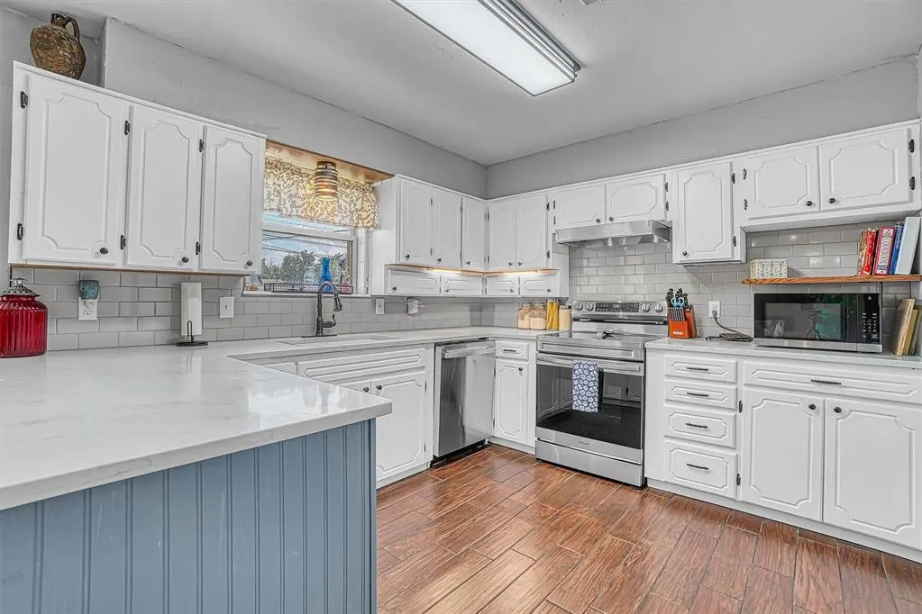Photo 11 — 404 Sequoyah Lane, Altus, OK 73521