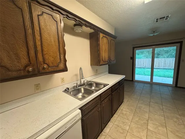 Photo 5 — 1809 Grisso Drive, Seminole, OK 74868