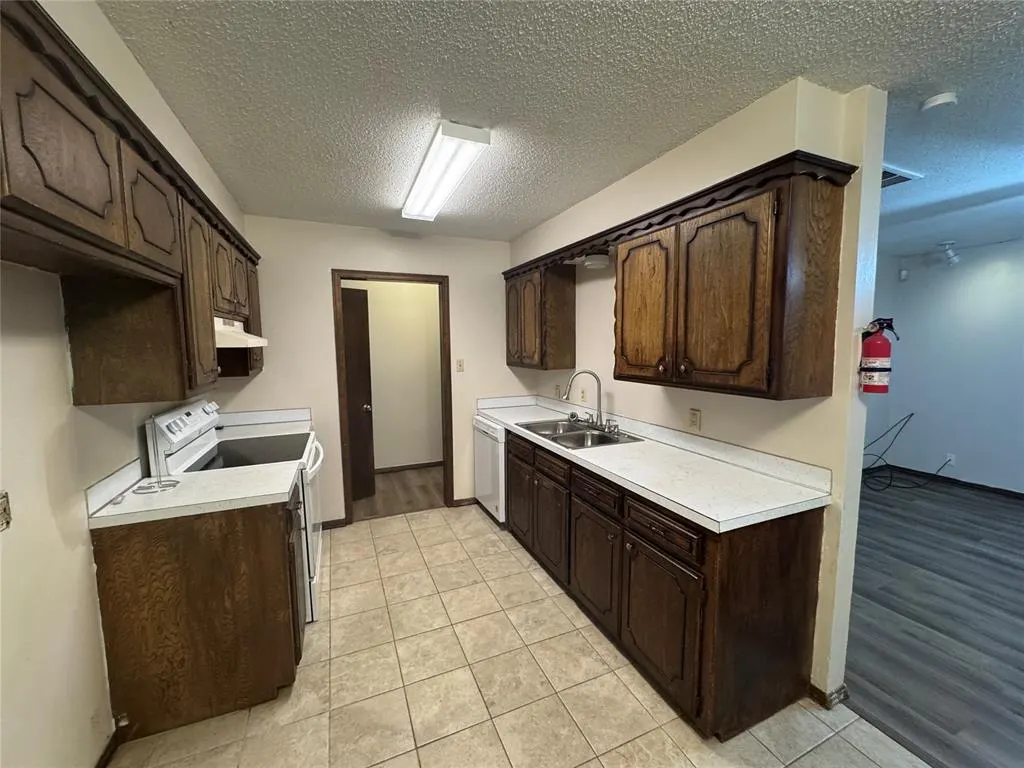 Photo 10 — 1809 Grisso Drive, Seminole, OK 74868