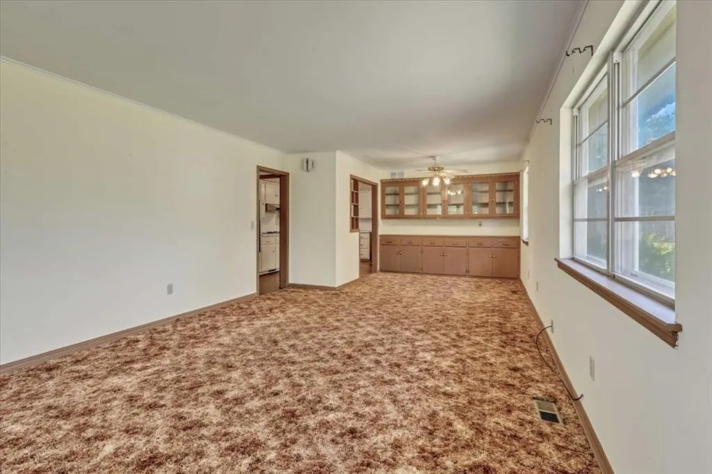 Photo 7 — 5915 NW 30th Street, Bethany, OK 73008