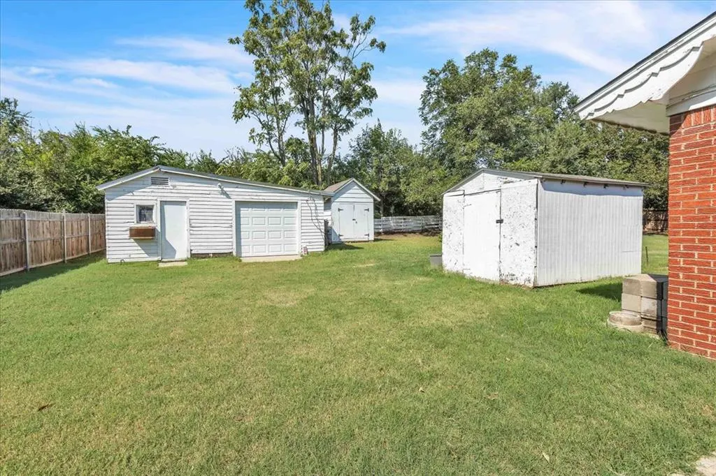 Photo 22 — 5915 NW 30th Street, Bethany, OK 73008