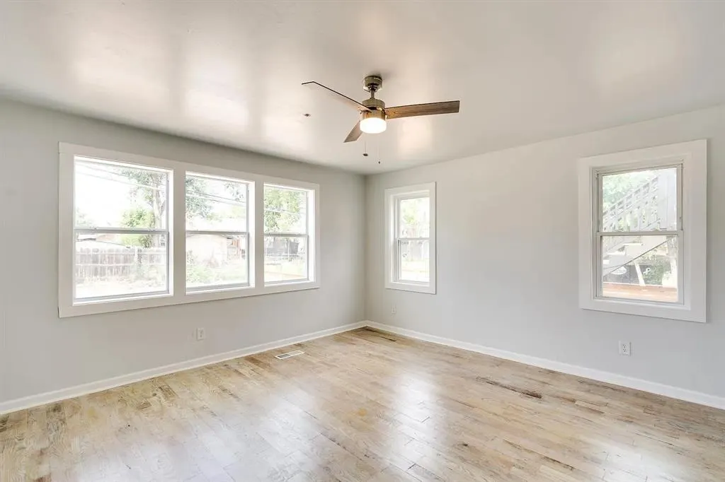 Photo 4 — 711 NW 30th Street 1, Oklahoma City, OK 73118