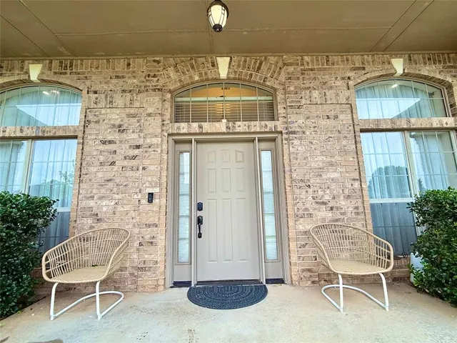 Photo 3 — 9312 S Barnes Avenue, Oklahoma City, OK 73159