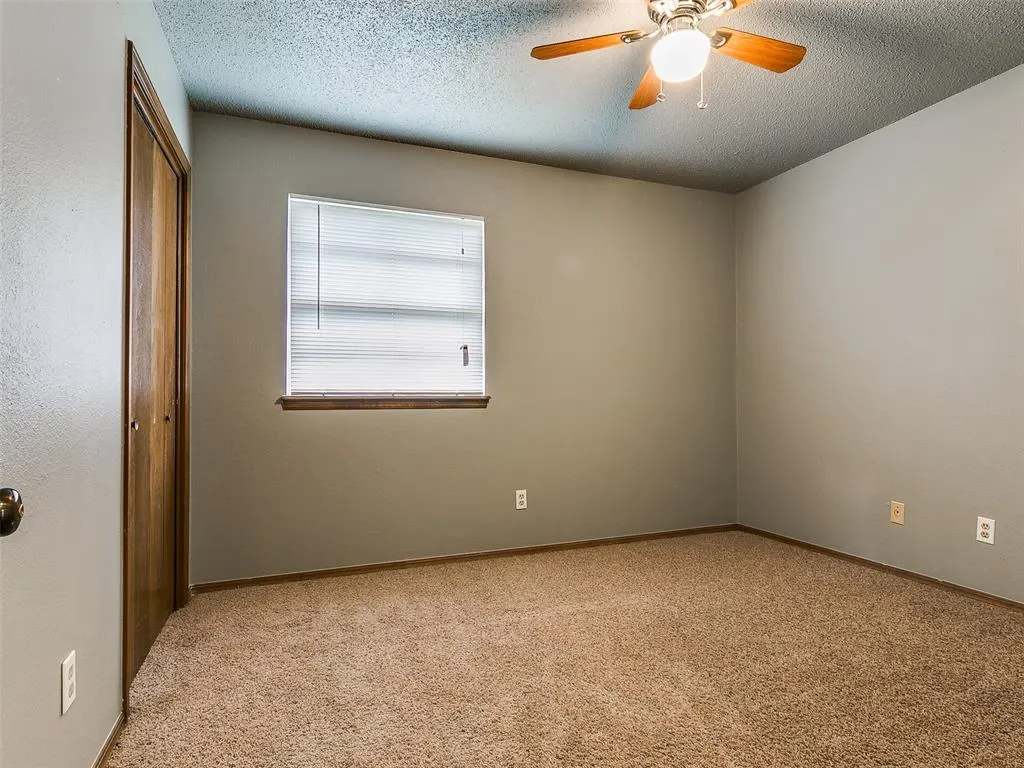 Photo 17 — 1900 N Moulton Court, Oklahoma City, OK 73127