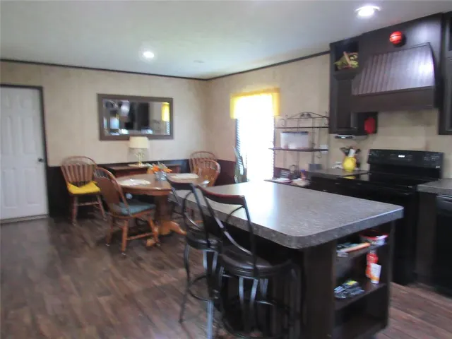 Photo 8 — 201 W West south St. Street, Paoli, OK 73074