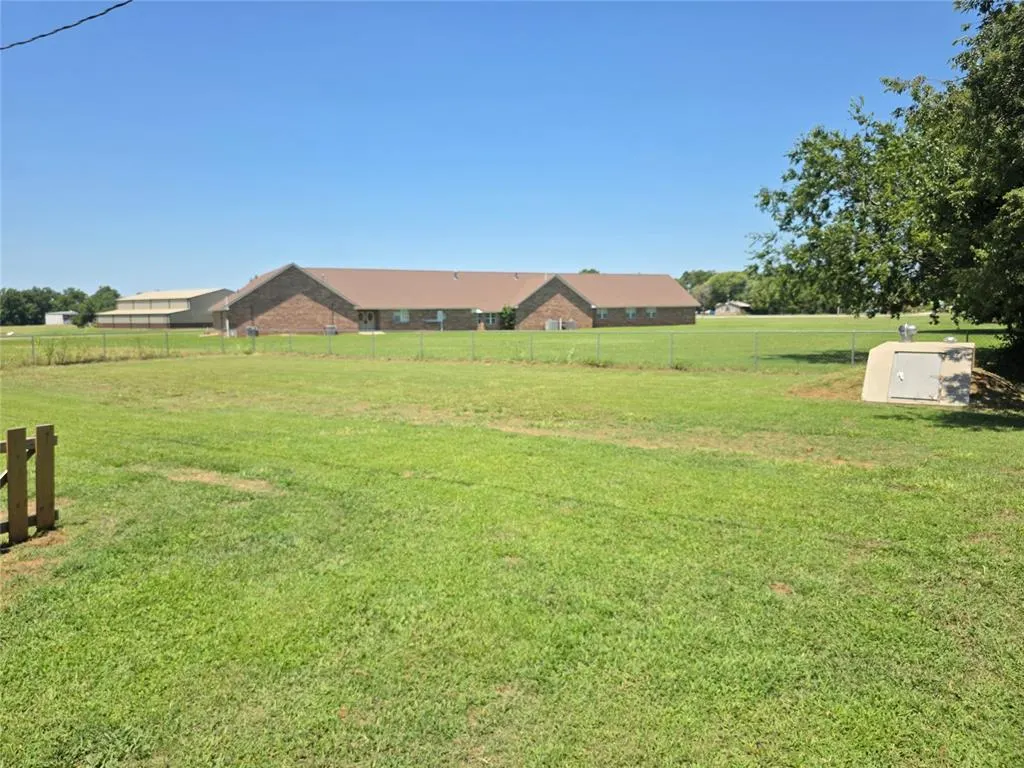 Photo 20 — 201 W West south St. Street, Paoli, OK 73074