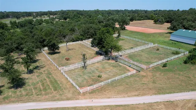 Photo 3 — 1523 NE 72nd Avenue, Norman, OK 73026