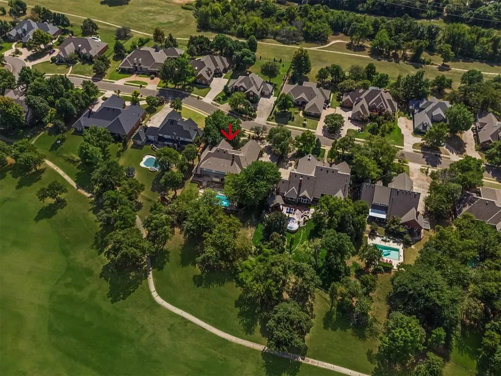 Photo 5 — 417 Hollowdale, Edmond, OK 73003