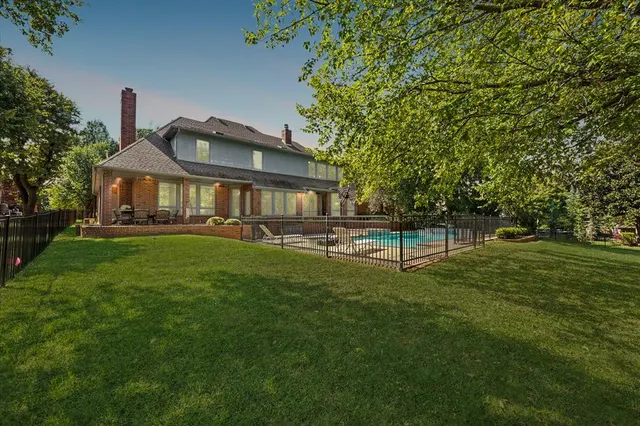 Photo 6 — 417 Hollowdale, Edmond, OK 73003