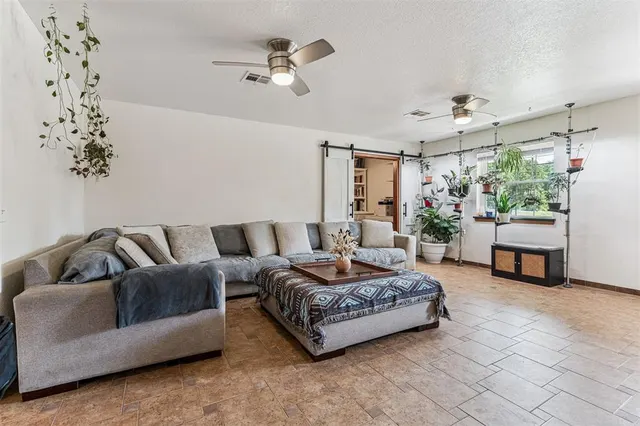 Photo 6 — 37082 Dance Creek Lane, Tecumseh, OK 74873