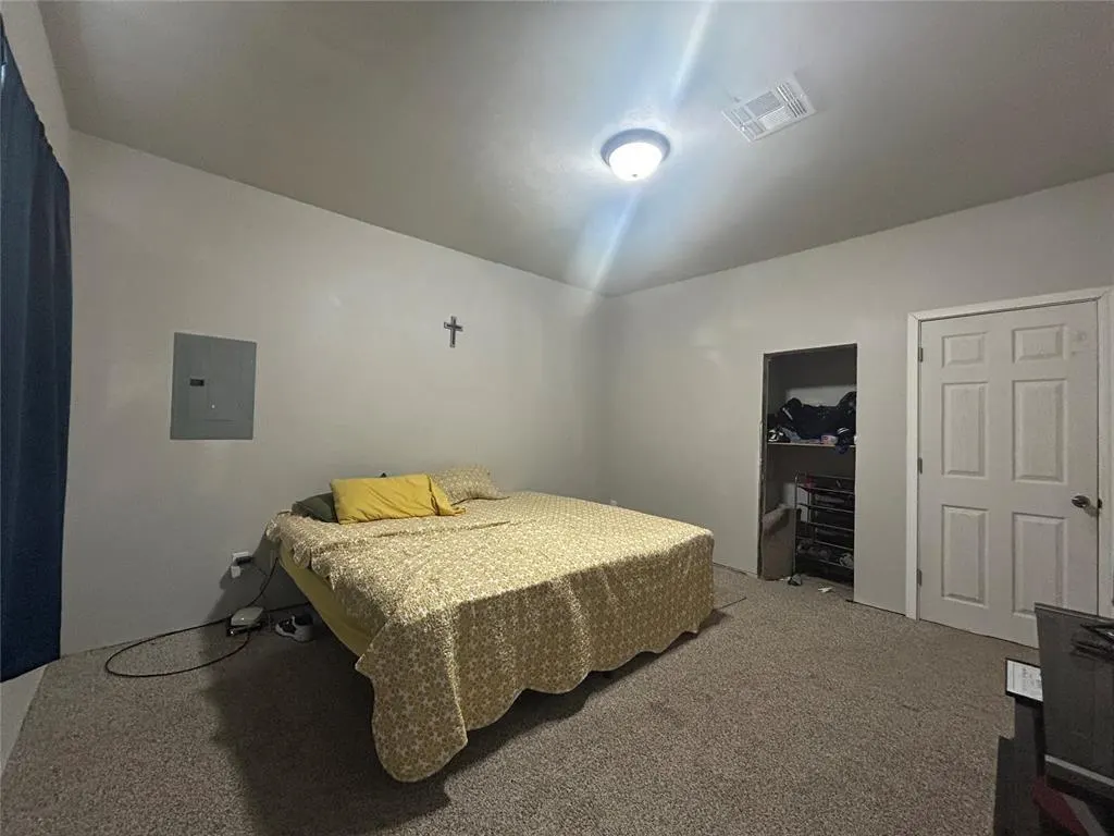 Photo 15 — 1201 E Main Street, Shawnee, OK 74801