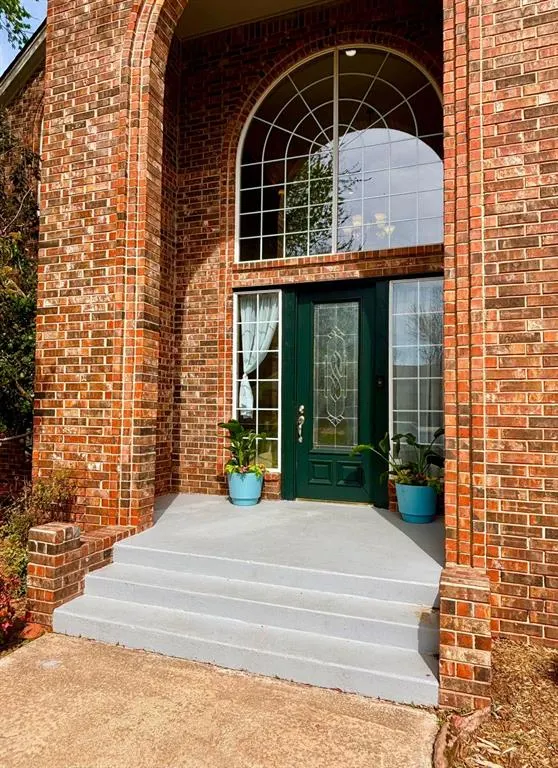 Photo 2 — 13124 Red Cedar Circle, Oklahoma City, OK 73131