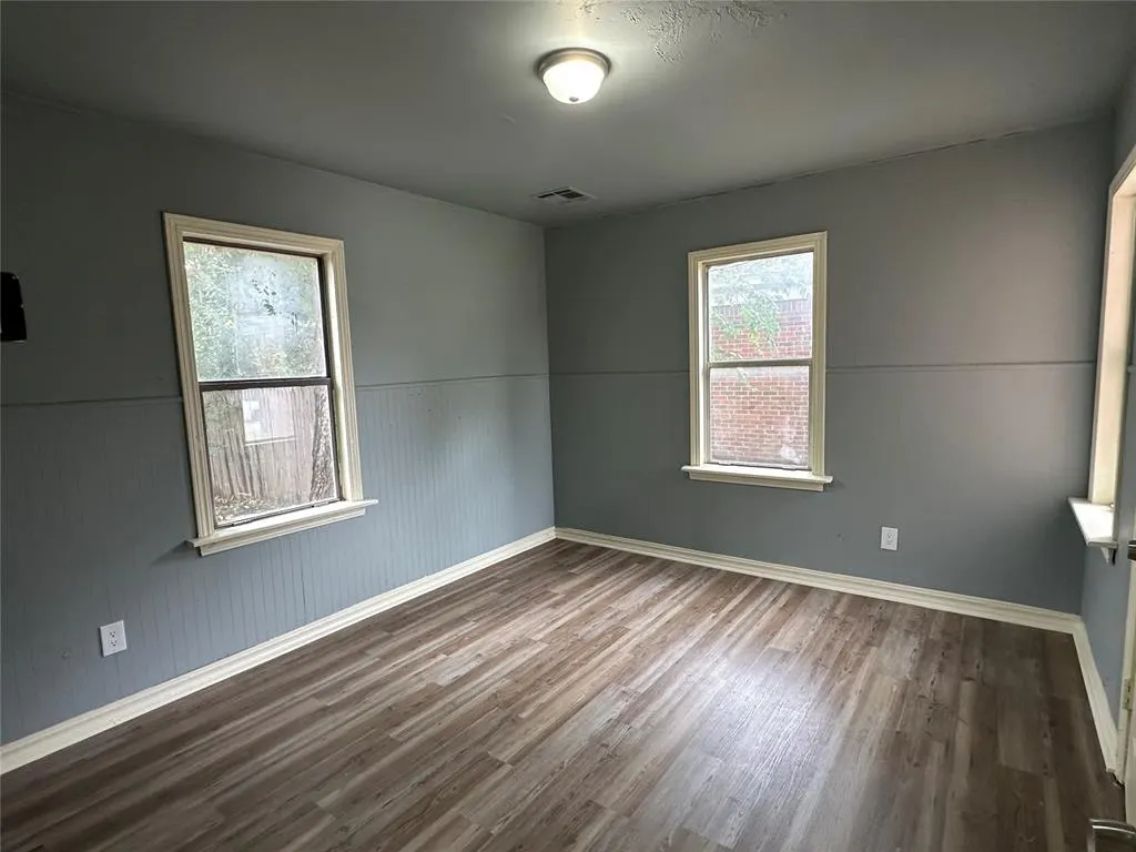 Photo 11 — 1233 NW 94th Street, Oklahoma City, OK 73114