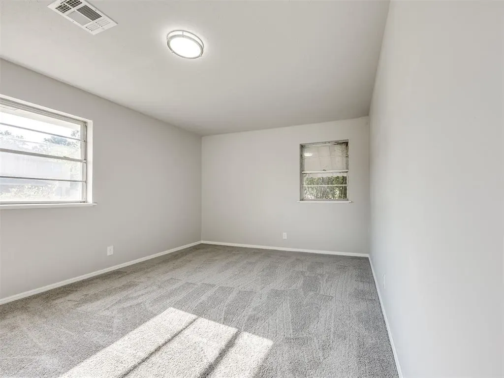 Photo 21 — 9517 N University Avenue, Oklahoma City, OK 73114