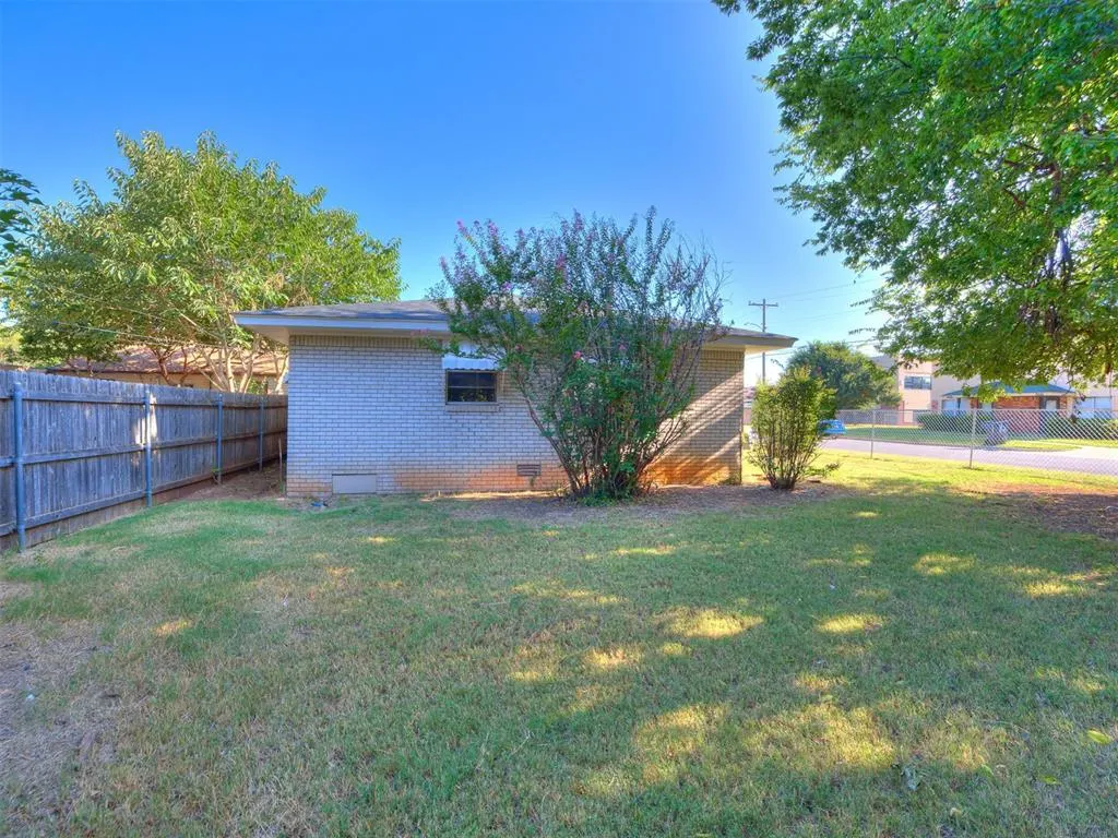 Photo 28 — 9517 N University Avenue, Oklahoma City, OK 73114