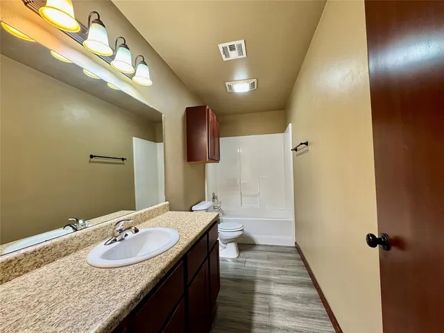 Photo 7 — 1605 E Lawter Road, Weatherford, OK 73096