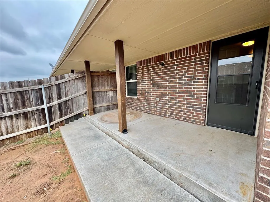 Photo 15 — 1605 E Lawter Road, Weatherford, OK 73096