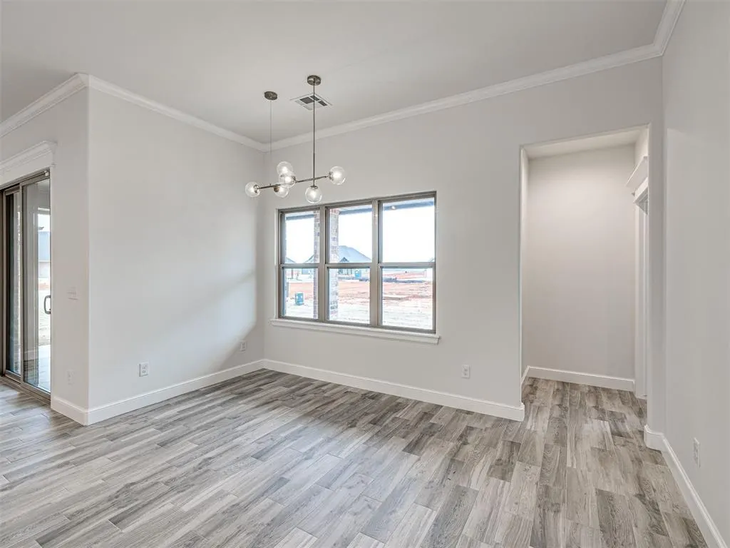 Photo 10 — 10405 SW 50th Street, Mustang, OK 73064