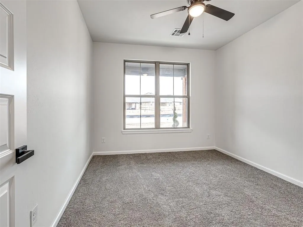 Photo 25 — 10405 SW 50th Street, Mustang, OK 73064