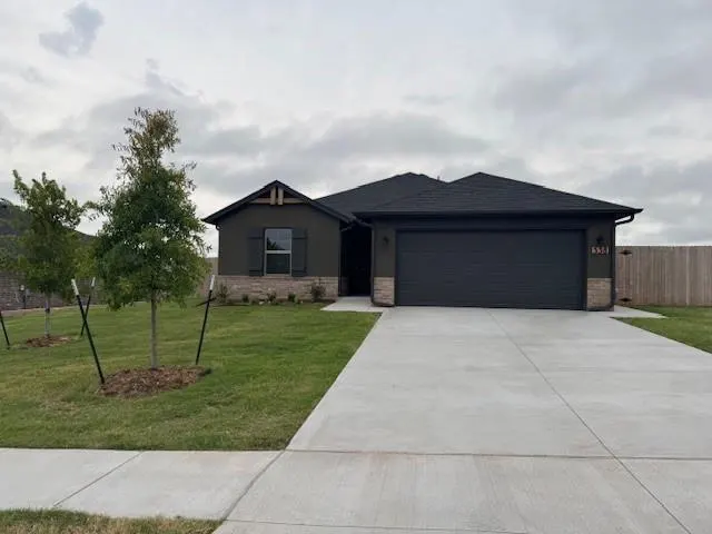 Photo 2 — 538 Elena Drive, Blanchard, OK 73010