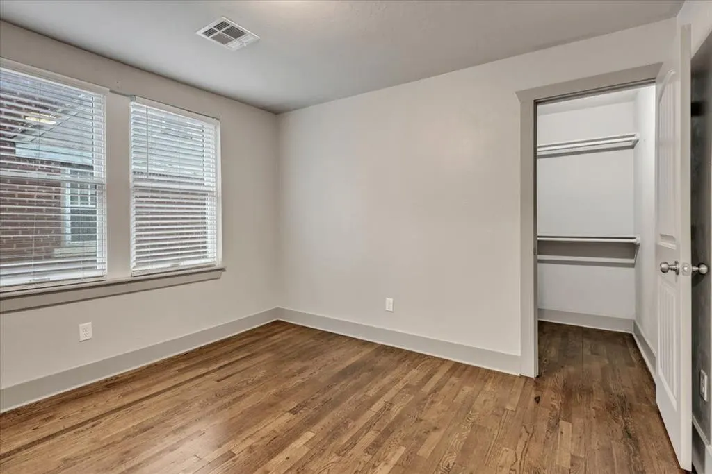 Photo 10 — 2808 N Robinson Avenue, Oklahoma City, OK 73103