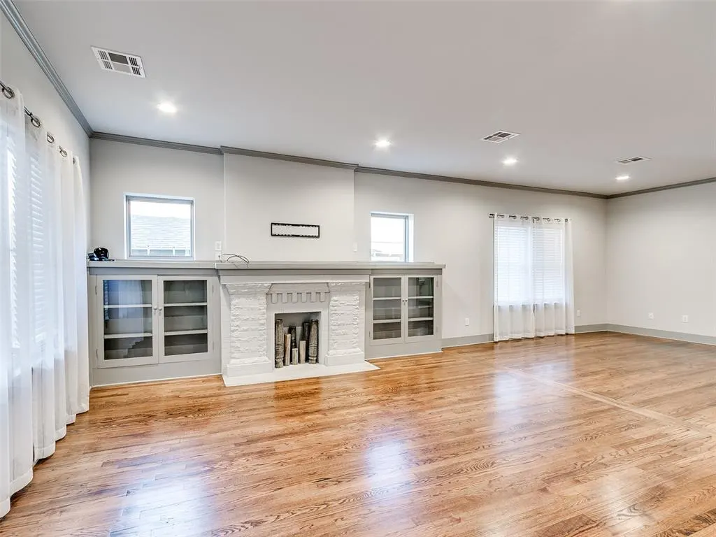 Photo 16 — 2808 N Robinson Avenue, Oklahoma City, OK 73103