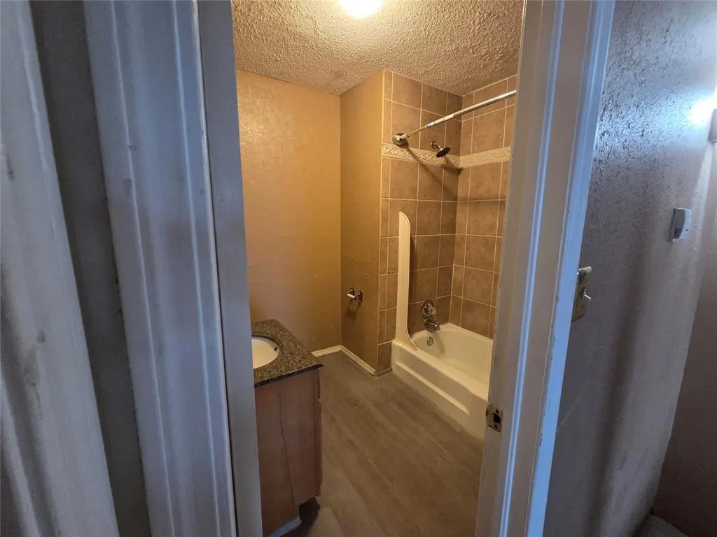 Photo 9 — 401 SE 12th Avenue 151, Norman, OK 73071