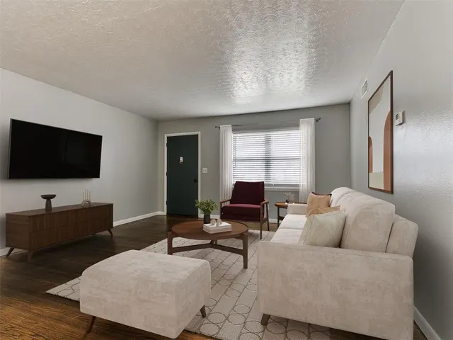 Photo 5 — 6804 NW 59th Street, Bethany, OK 73008