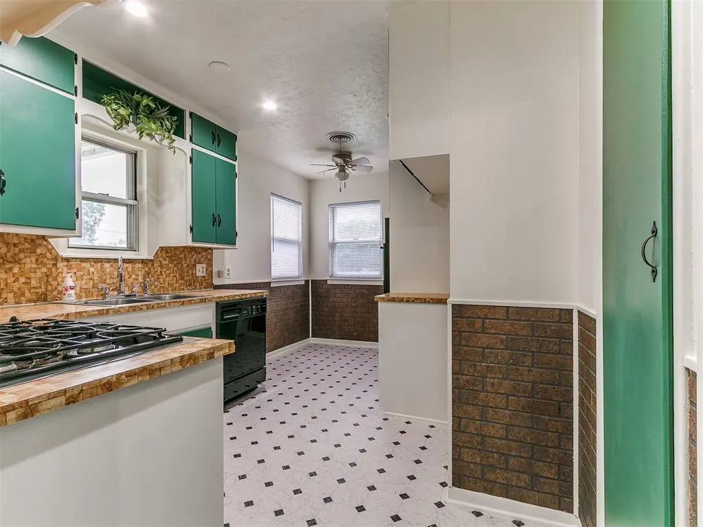 Photo 15 — 6804 NW 59th Street, Bethany, OK 73008