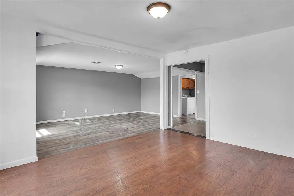 Photo 4 — 1217 E Cherry Street, Altus, OK 73521