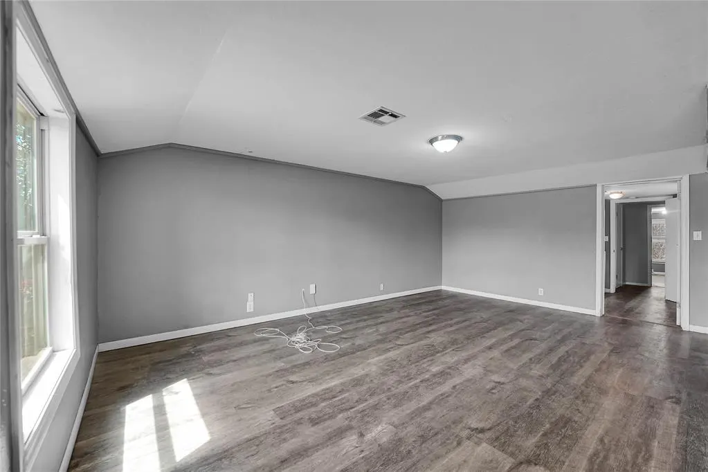 Photo 6 — 1217 E Cherry Street, Altus, OK 73521
