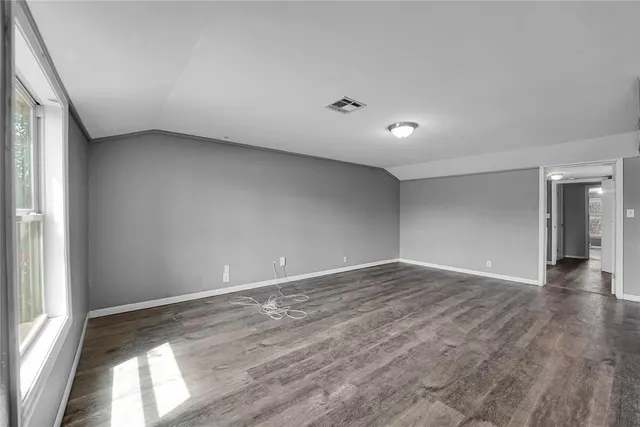 Photo 6 — 1217 E Cherry Street, Altus, OK 73521