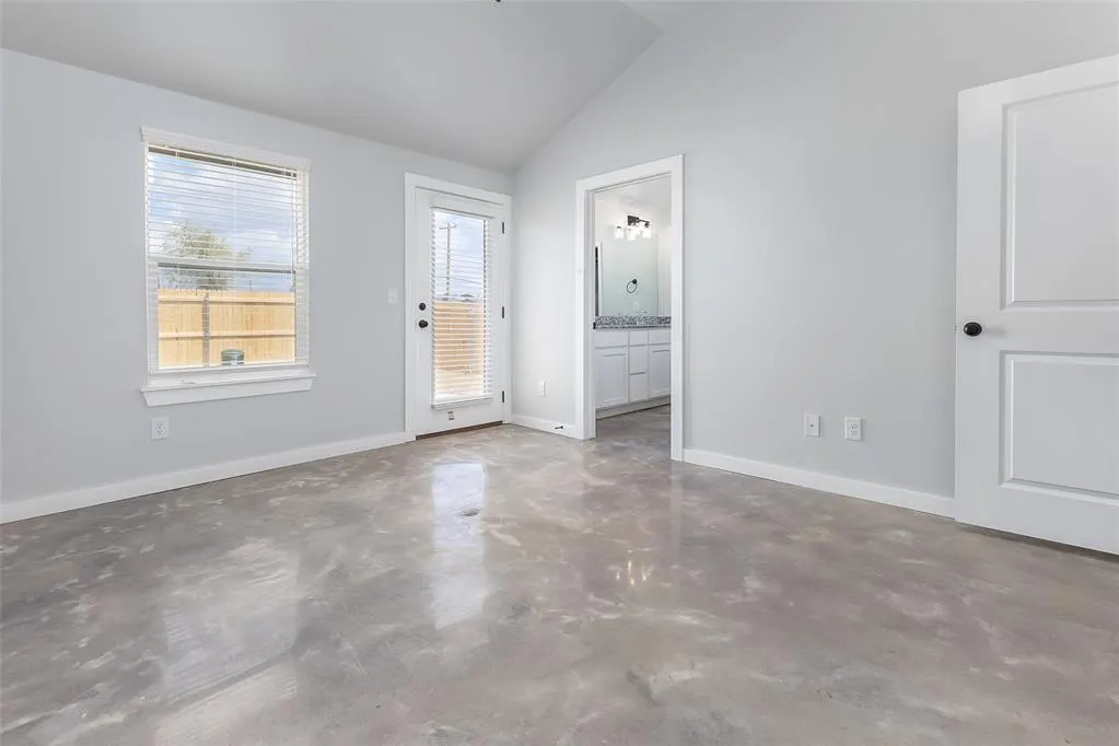 Photo 7 — 2335 SW 90 Place, Oklahoma City, OK 73159
