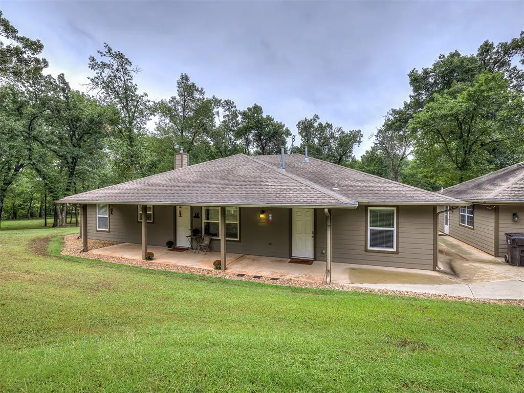 Photo 6 — 18400 E Coffee Creek Road, Luther, OK 73054