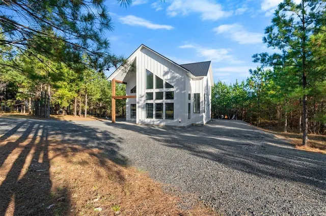 Photo 5 — 234 Sugarberry Trail, Broken Bow, OK 74728