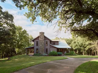 Sold home at 13100 Ramblerock Place