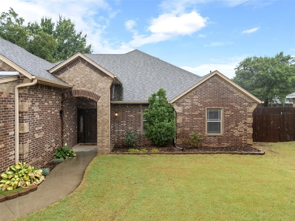 Photo 6 — 206 N Manning Street, Stillwater, OK 74075